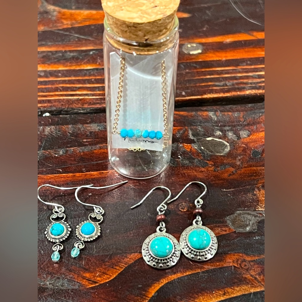 Kris Nations Turquoise necklace and 2 pairs of earrings